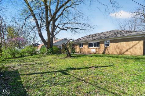 7233 E 34th Place Indianapolis IN 46226