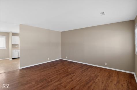 7233 E 34th Place Indianapolis IN 46226