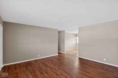 7233 E 34th Place Indianapolis IN 46226