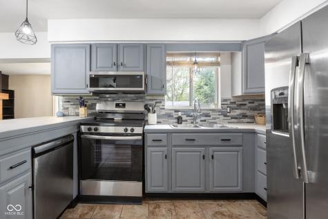 220 Shockley Street Lizton IN 46149