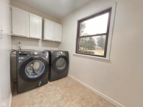 908 N Meadows Lane Greenfield IN 46140