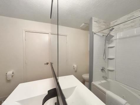 908 N Meadows Lane Greenfield IN 46140