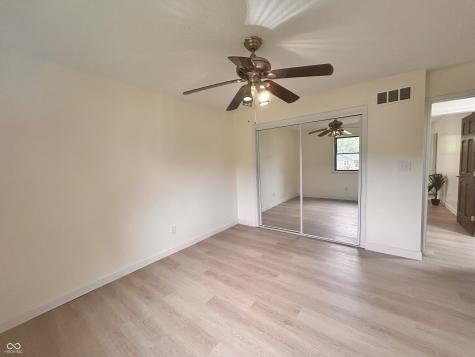 908 N Meadows Lane Greenfield IN 46140