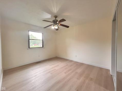 908 N Meadows Lane Greenfield IN 46140