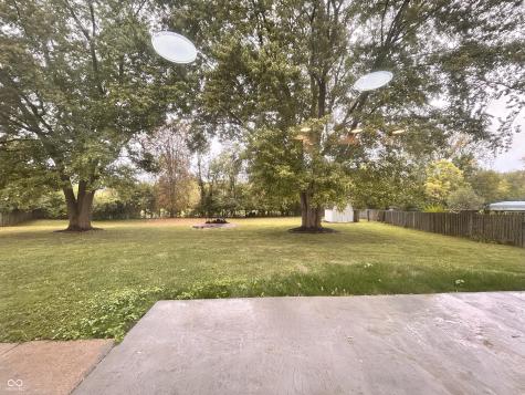 908 N Meadows Lane Greenfield IN 46140