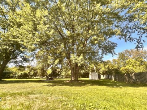 908 N Meadows Lane Greenfield IN 46140