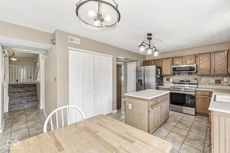 12303 W Ridge Circle Indianapolis IN 46236
