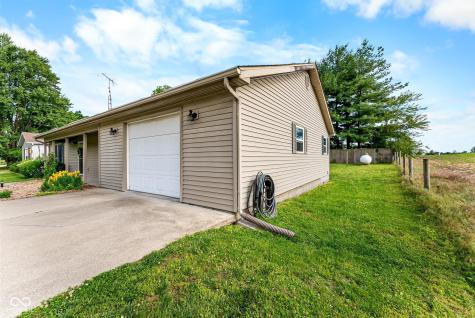 10977 E County Road 1025 N Seymour IN 47274