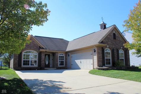 6811 Emerald Bay Lane Indianapolis IN 46237