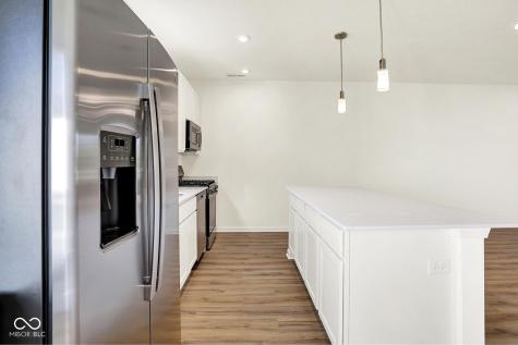 8520 Goldfinch Road Brownsburg IN 46112