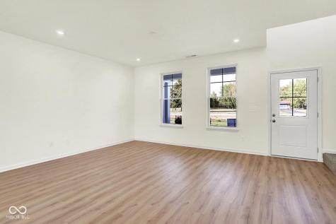 8520 Goldfinch Road Brownsburg IN 46112