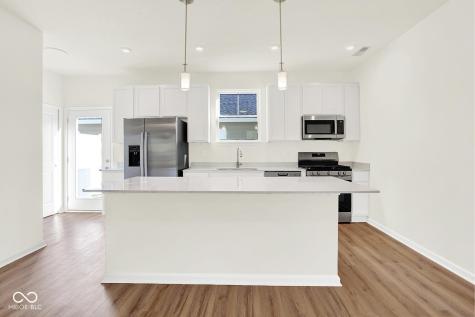 8520 Goldfinch Road Brownsburg IN 46112