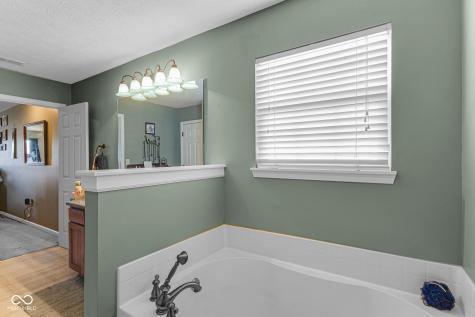 6712 Wilmot Lane Avon IN 46123