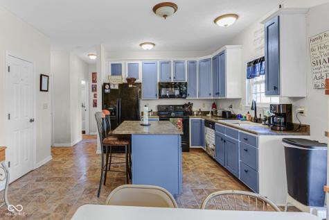 6712 Wilmot Lane Avon IN 46123