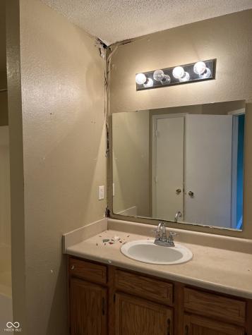 19277 Fox Chase Drive Noblesville IN 46062