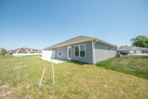 1592 W Paula Drive Columbus IN 47201