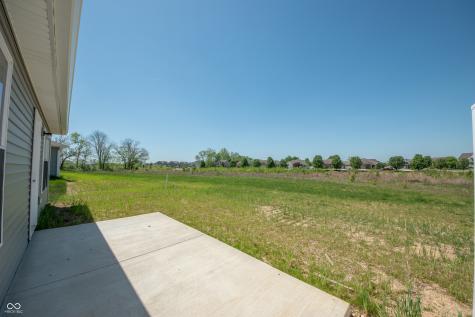 1592 W Paula Drive Columbus IN 47201