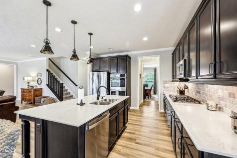 4204 Omaha Drive Bargersville IN 46106