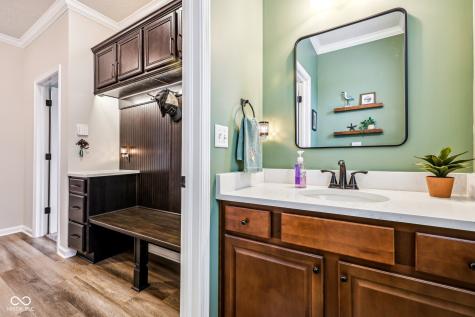 4204 Omaha Drive Bargersville IN 46106