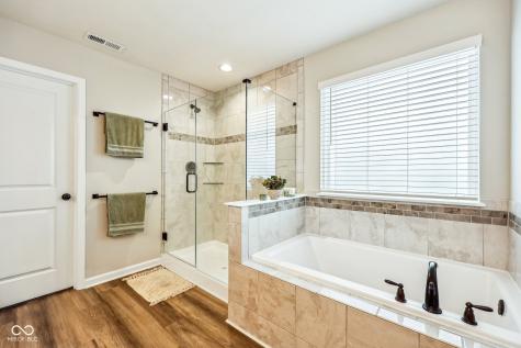 4204 Omaha Drive Bargersville IN 46106