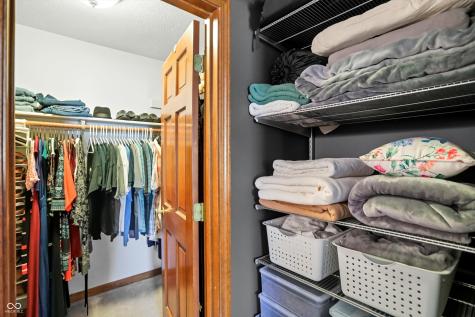 6937 Mapleton Court Indianapolis IN 46214