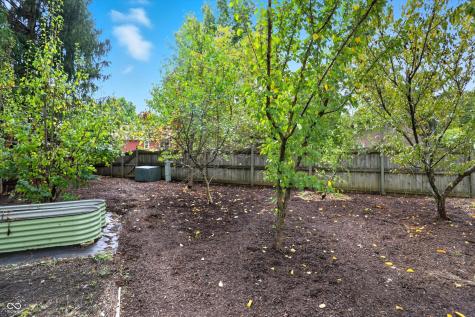 6937 Mapleton Court Indianapolis IN 46214