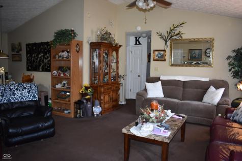 7625 Orchard Village Drive Indianapolis IN 46217