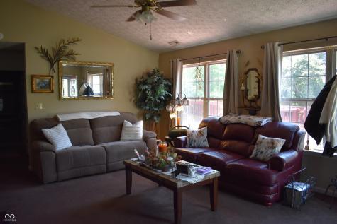 7625 Orchard Village Drive Indianapolis IN 46217