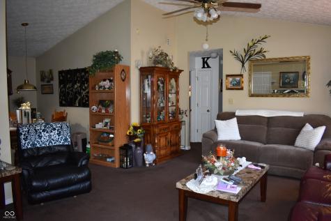 7625 Orchard Village Drive Indianapolis IN 46217