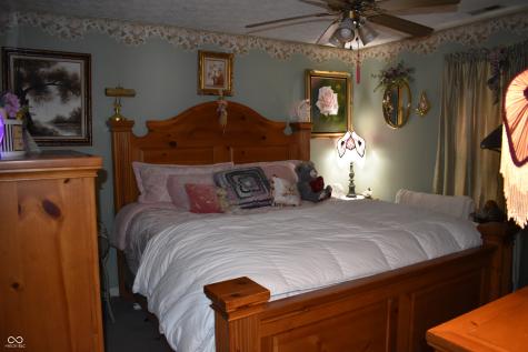 7625 Orchard Village Drive Indianapolis IN 46217