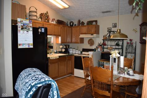 7625 Orchard Village Drive Indianapolis IN 46217