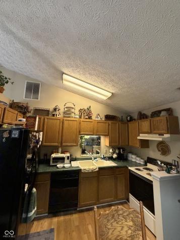 7625 Orchard Village Drive Indianapolis IN 46217