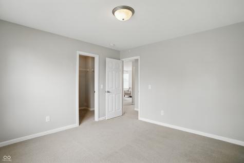 6552 Hunters Ridge S Zionsville IN 46077