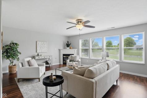6552 Hunters Ridge S Zionsville IN 46077