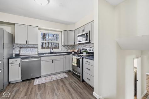 100 Foxwood Court Lafayette IN 47905