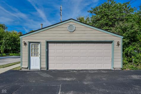 610 N Rangeline Road Carmel IN 46032