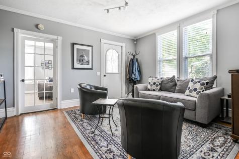 610 N Rangeline Road Carmel IN 46032