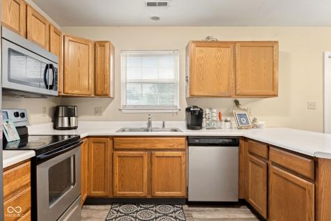 6111 Parrington Drive Indianapolis IN 46236