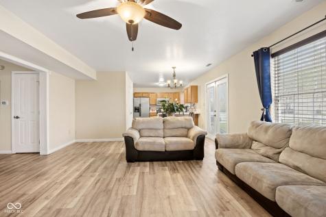 6111 Parrington Drive Indianapolis IN 46236