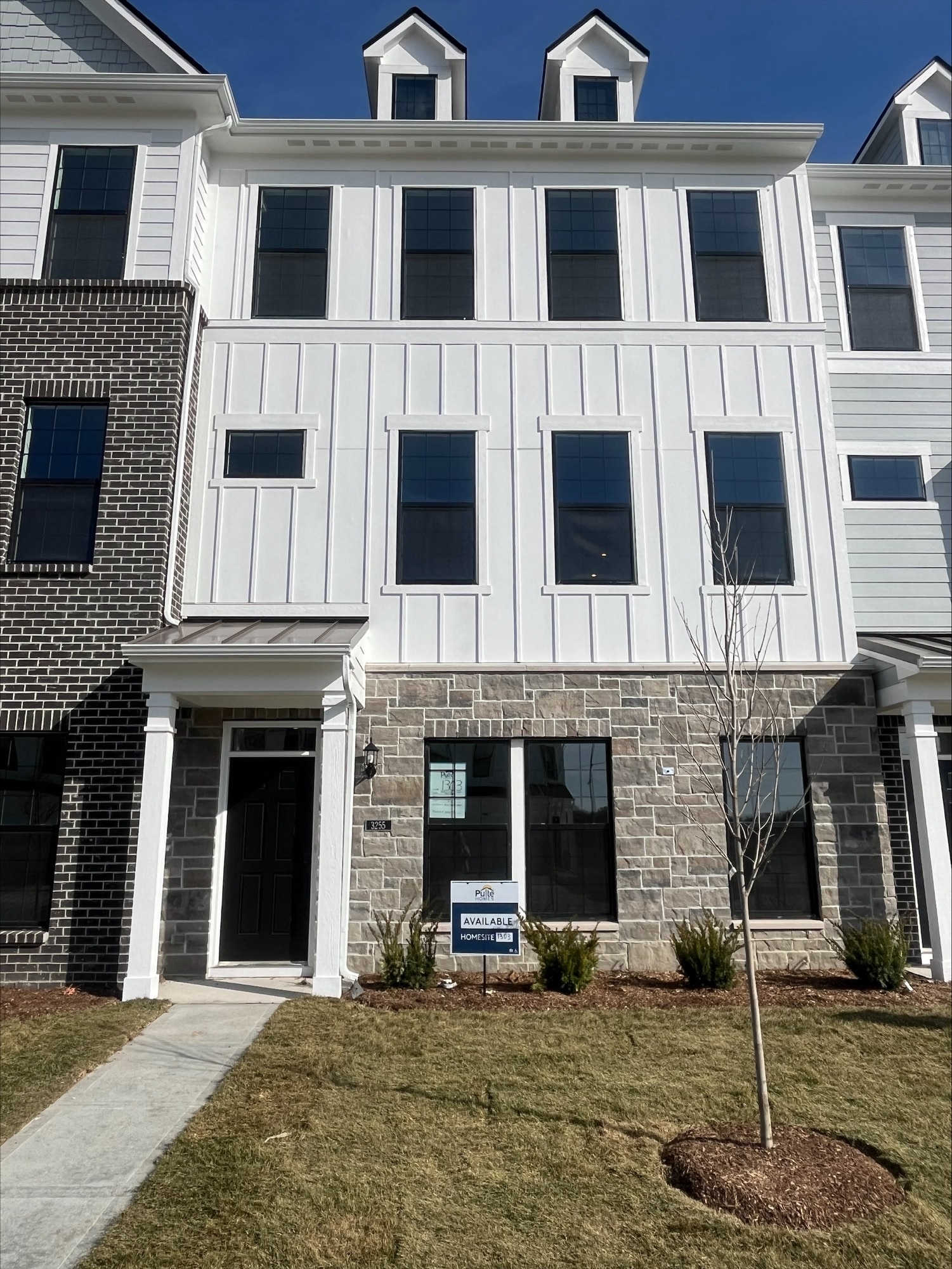 3255 Morab Drive Zionsville IN 46077