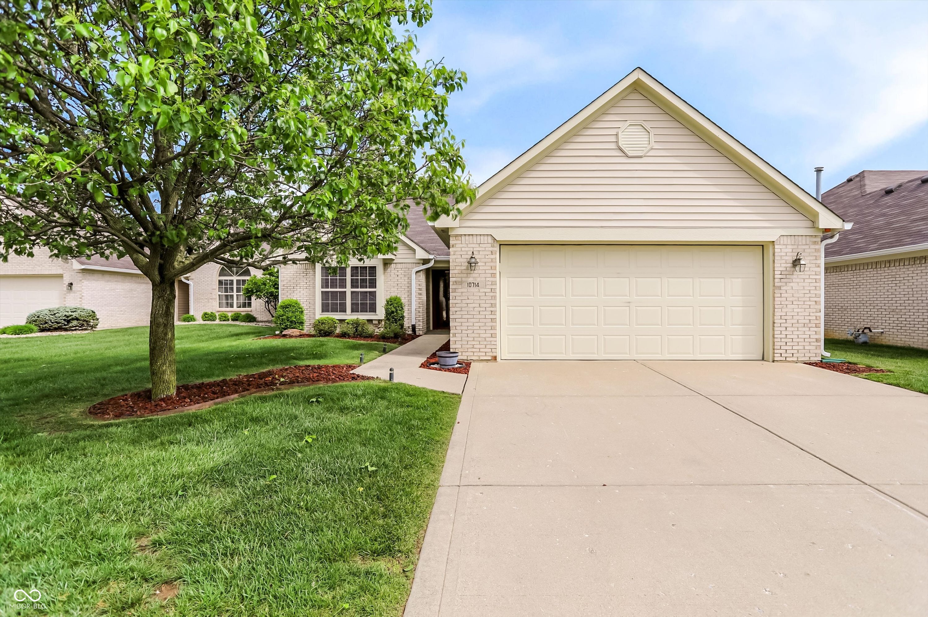 10714 Stable Drive Indianapolis IN 46239