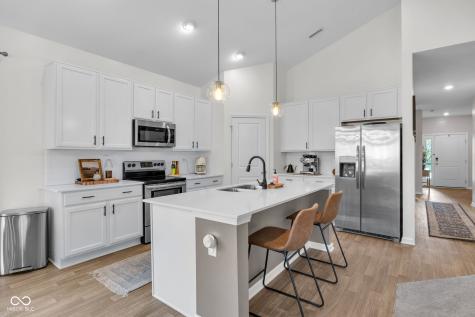 866 Declaration Drive Pittsboro IN 46167
