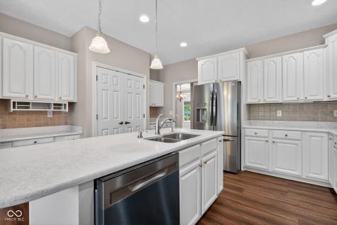 10074 Pyrite Court Noblesville IN 46060