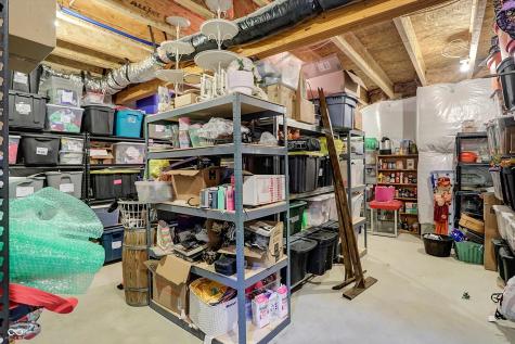 1664 Woodside Circle Franklin IN 46131