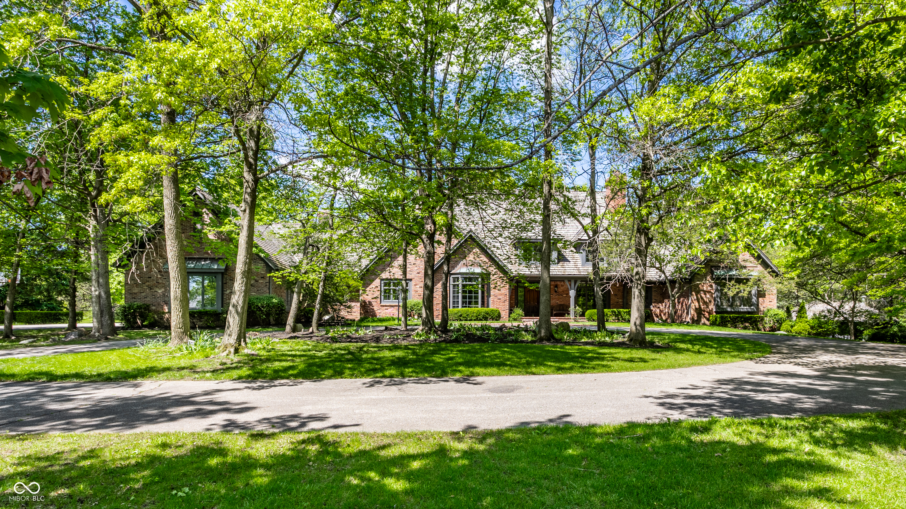 14300 Oakbrook Court Carmel IN 46033