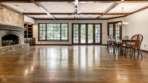 14300 Oakbrook Court Carmel IN 46033