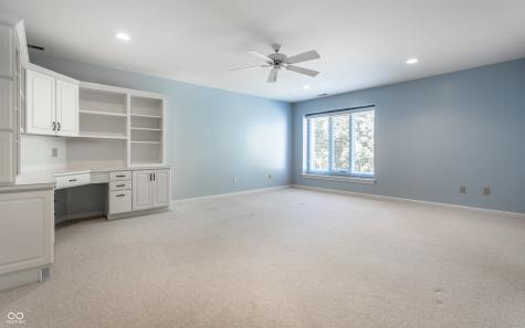 14300 Oakbrook Court Carmel IN 46033