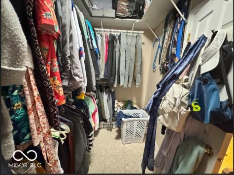 388 N Greenbriar Drive Greenwood IN 46142