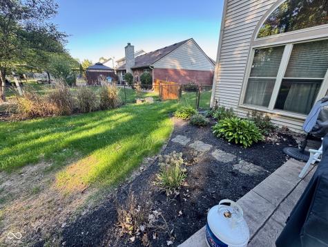 388 N Greenbriar Drive Greenwood IN 46142