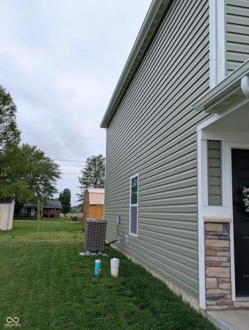 2018 Sandhill Drive Seymour IN 47274